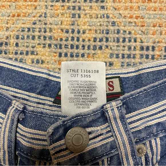 VTG Memphis High Rise Waist Shorts 4in Inseam Pinstripe Blue White Size 5 24 - Picture 3 of 8